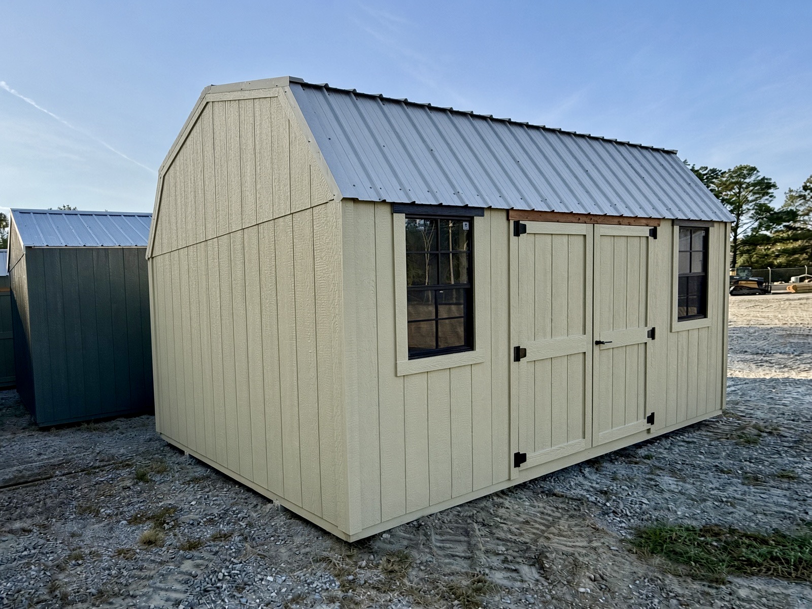 Essential Side Lofted Utility 10 x 16