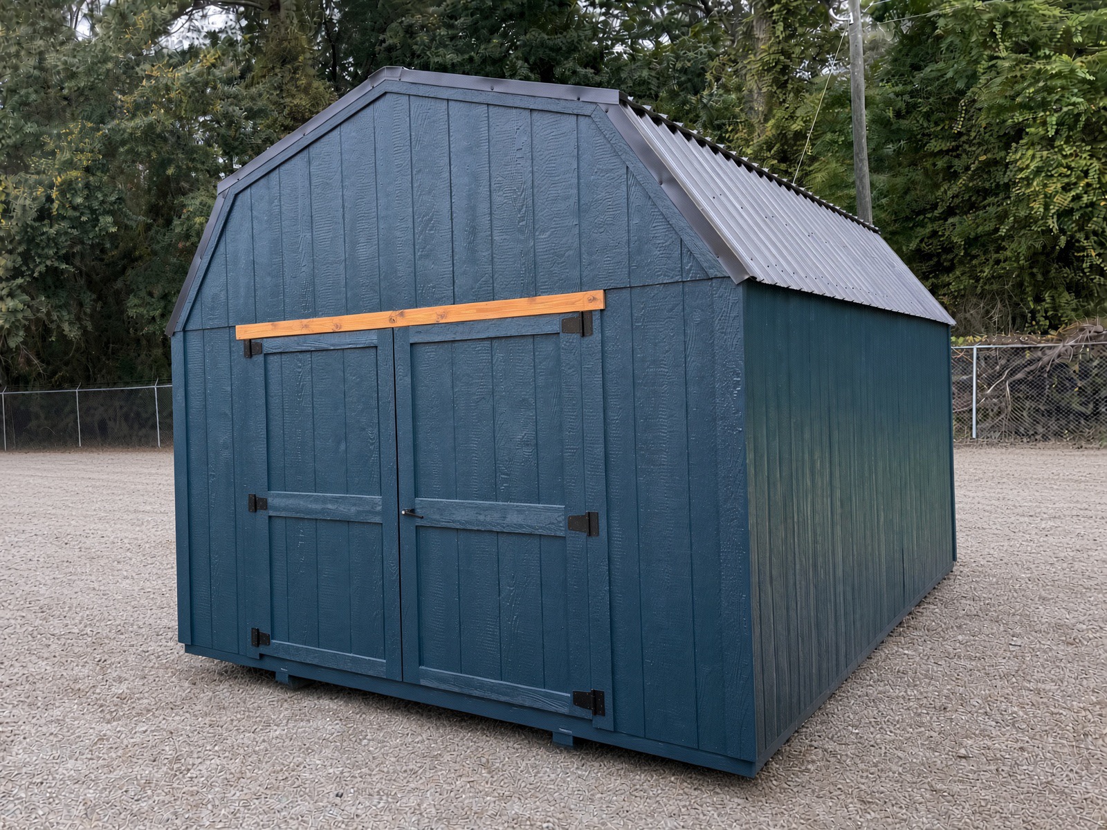 Essential Lofted Utility 10 x 20
